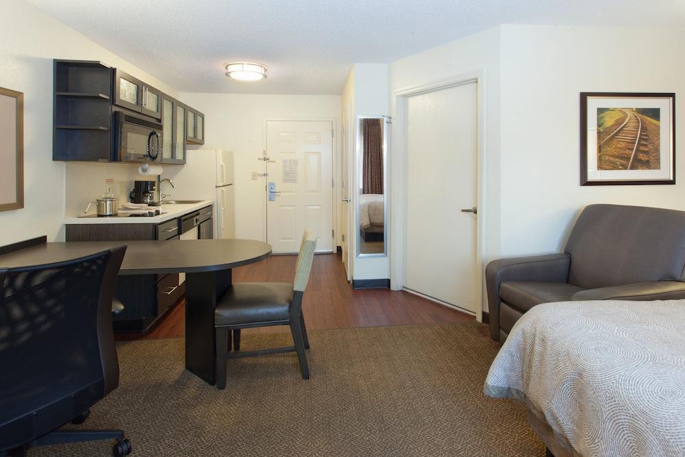 Sonesta Simply Suites Dallas Richardson المظهر الخارجي الصورة