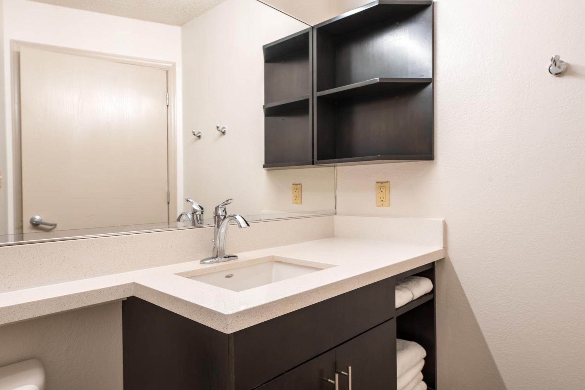 Sonesta Simply Suites Dallas Richardson المظهر الخارجي الصورة