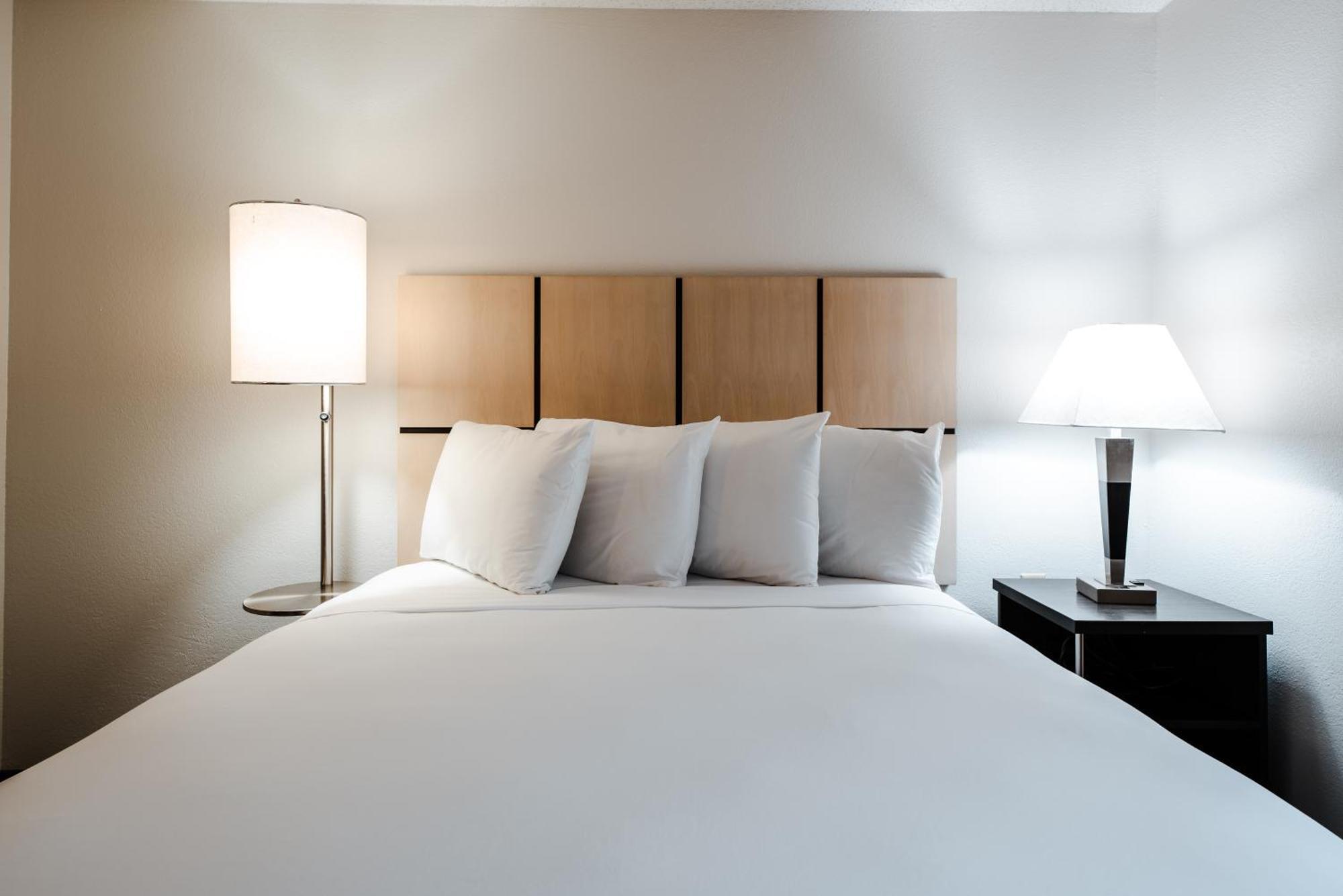 Sonesta Simply Suites Dallas Richardson المظهر الخارجي الصورة
