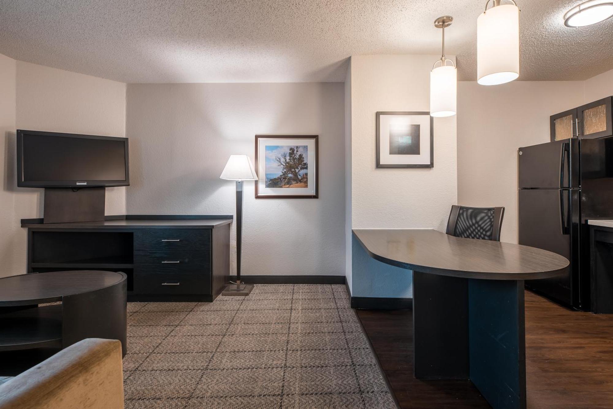 Sonesta Simply Suites Dallas Richardson المظهر الخارجي الصورة
